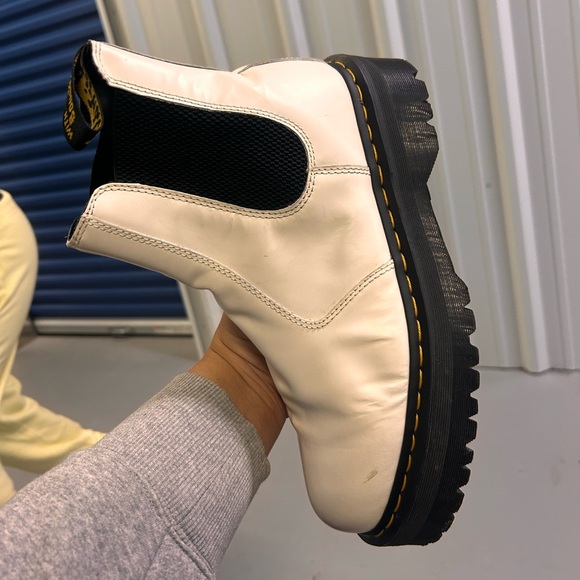 2976 SMOOTH LEATHER PLATFORM CHELSEA BOOTS size 12 - Picture 11 of 12